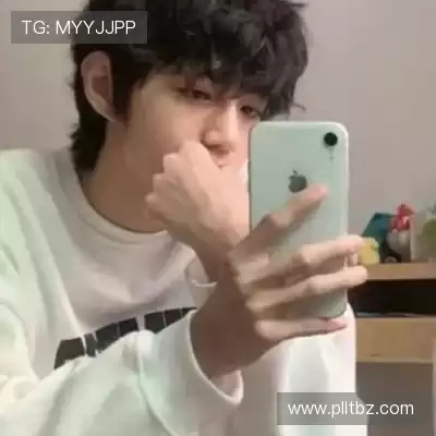 蓬盈晓